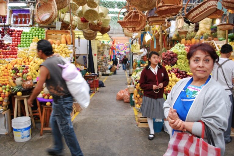 Unveiling Mexico’s Market Culture: Bargaining And Haggling Tips