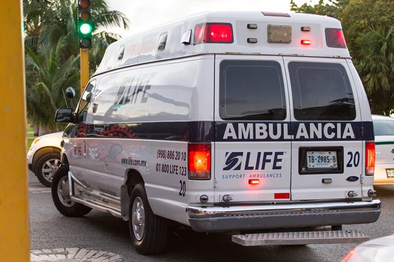 How Can I Access Emergency Medical Services In Mexico?